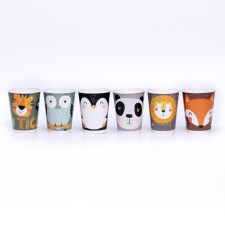 A set of paper glasses 