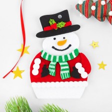 Set for creativity - Create a Christmas tree decoration from felt 