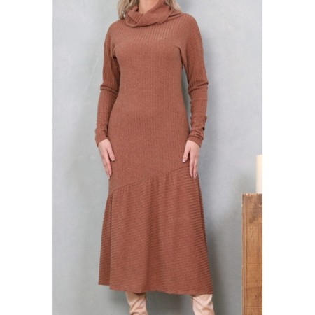 Women's dress, size 44-12