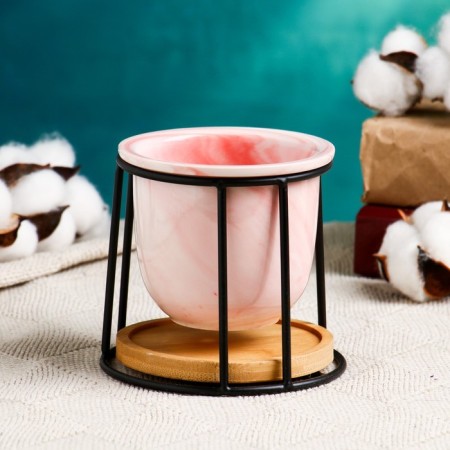 Pit "Vesse" pink on a stand, 11x10cm-1