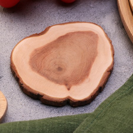 A mug stand, whole, 8-10 cm, juniper-1