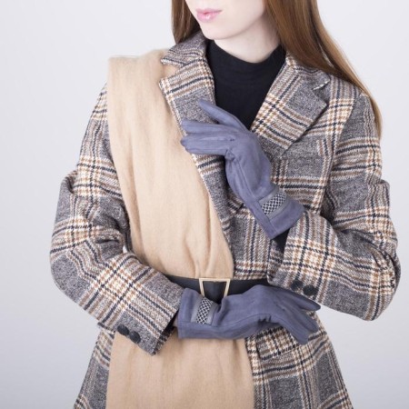 Gloves are female, dimensionless, with insulation, color gray color-3