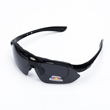Polarization glasses with a set of interchangeable light filters-1