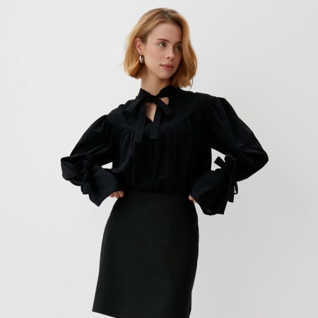Female blouse minku: enjoy color Black, river 46