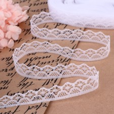Capricon lace, 15 mm × 10 ± 1 m, white color No. 1