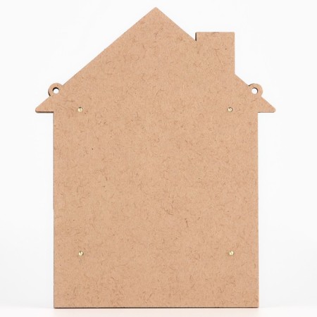 The keywood is wall -mounted "Rules at home."-5