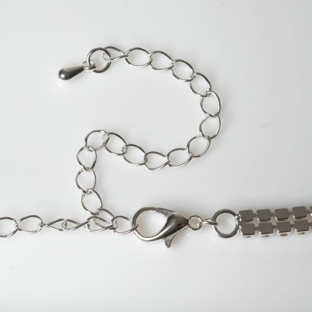 Choker "ice" elegant, white color in silver, 32 cm-1