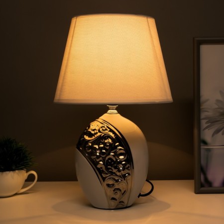 Board lamp 16516/1 E14 40W Belo-chromium 22x22x35 cm Risalux-2