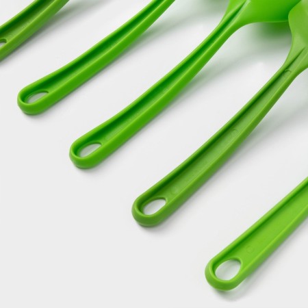 A set of kitchen supplies of the “Point”, 5 objects, green color-4
