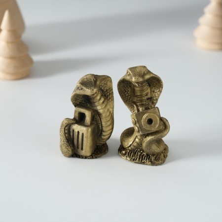 Polystone souvenir "Cobra with enthusiasm" MIX 4x3x5 cm-1