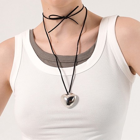 Choker "heart" metallic, black color in silver, 60 cm-2