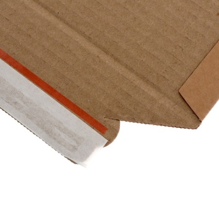 Postal box 325 x 250 mm, height 20-75 mm, microhofro cardboard 2.2-3.0 mm, tape tape-4