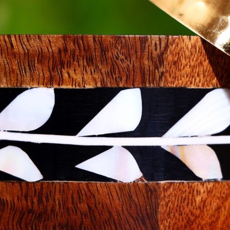 Wooden bowl 12.5 cm, with a lid-2