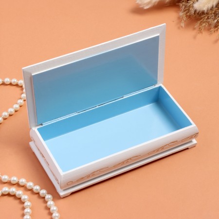 Casket "Irises", white, 8.5 × 17 cm, lacquer miniature-1