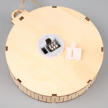 Christmas tree toy "Olenien in the forest", from batteries, glow of warm white-3
