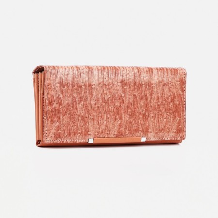 Women's wallet on magnets, powder color