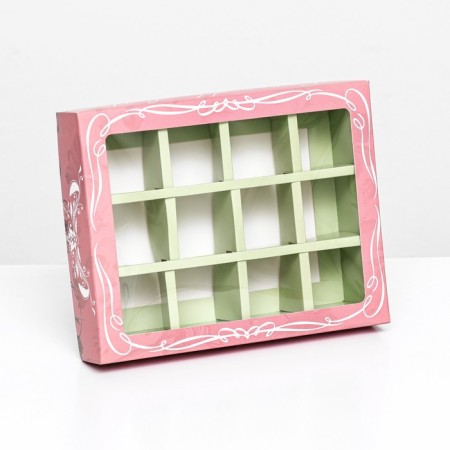 Box under 12 sweets, "the most beautiful" 19 x 15 x 3.6 cm
