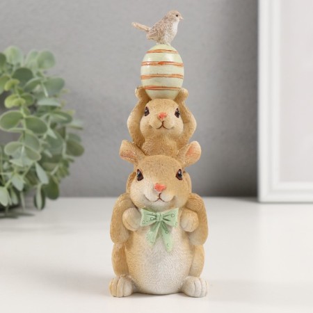 Polystone souvenir "Pyramid - Bunnies with Easter egg and bird" 8.5x6x17.5 cm