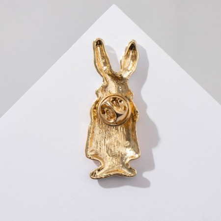 Icon "rabbit" with a bouquet, colored in gold-2