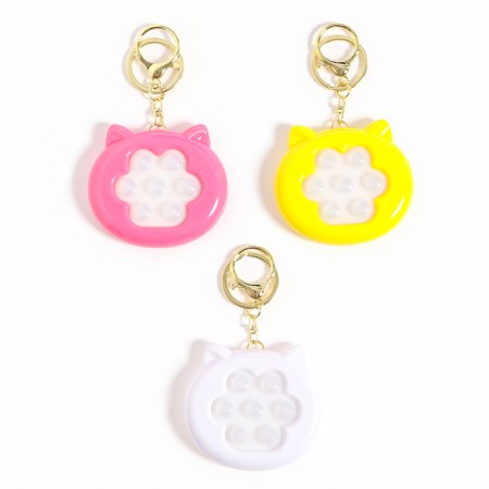 Developing toy "meow" on a key fob, species mix-4