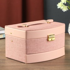Casket to the leatherette for decorations chest 