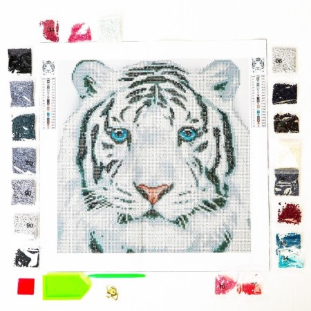 Diamond mosaic with a partial filling on the hill "White Tiger", 37 x 37 cm-4