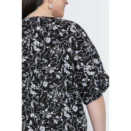 Women's dress, size 62-64-6