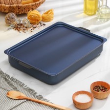 The baking sheet is rectangular, h = 6.3 cm, l = 35 cm d = 27 cm, with a lid, anti -stick coating, blue color