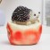 Pigger "Hedgehog on Apple" 16x14cm