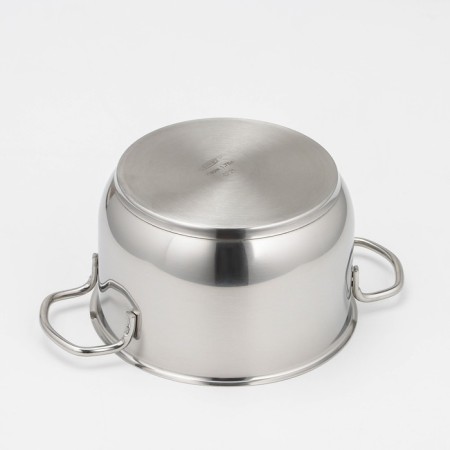 Set of dishes "Classics-Prim", 5 objects: 4 pots 1/1.75/3/5 l, pan 1 l, capsule, cover-7