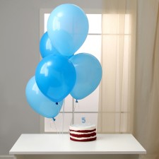 Set of candle in a cake + 5 balls, number 5, blue