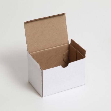Self -charged box, white, corrugated cardboard, 15 x 10 x 10 cm-1