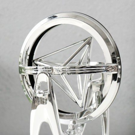 Plastic Plastic "Pyramid" silver, from USB 10.5x12.5x19 cm-3