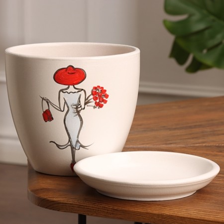 Flower pot "Girl in a hat" 1.4 liters-1