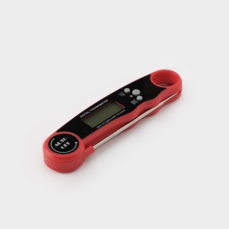 Electronic thermometer on batteries, with a magnet and opening, 16 × 3.7 × 2 cm-4