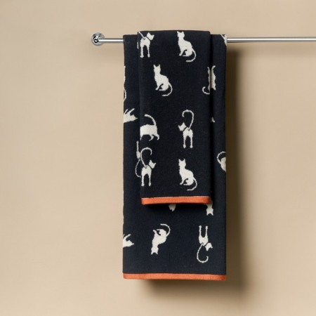 Tainted towel, size 70x140 cm, black color