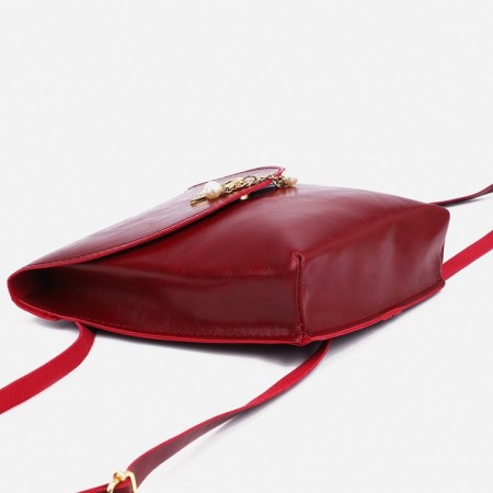 Open-ryukzak-mini made of artificial leather on magnet, the color of red-2
