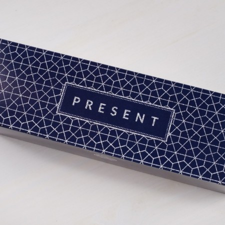Box for Makarun, confectionery packaging "Present", 18 x 5.5 x 5.5 cm-2
