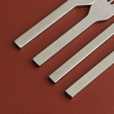A set of lowercase rhomboid punch for the skin, step = 4 mm, 4 pcs, nickel color-5