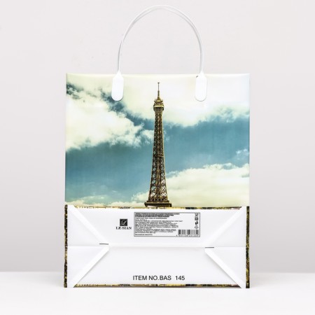Package "Half in Paris", soft plastic, 26 x 23 cm, 110 μm-1