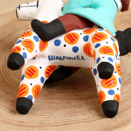 Дымковская игрушка "Всадник с балалайкой"-7