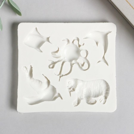 Mold Silicon "Sea inhabitants" 5 items 1.1x7.8x8.5 cm