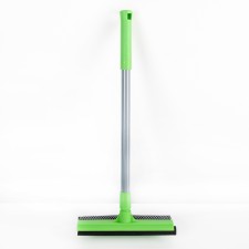 Okloma with a metal handle and burning, 20 × 7 × 44.5 cm, foam rubber