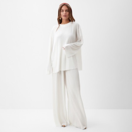 Women's costume (blouse and trousers) Mist Classic Collection, p. 44-46, white-3