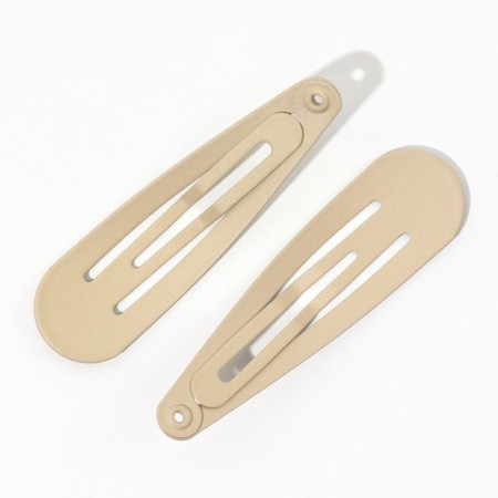 Gum and hair clips "for the most tender"-4