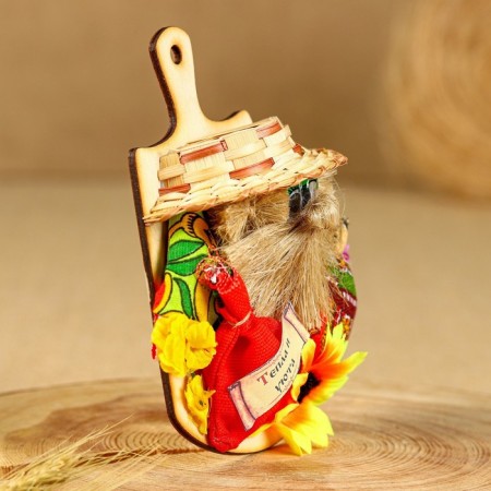 The amulet "Brownie on the board", 14 cm, mix-4