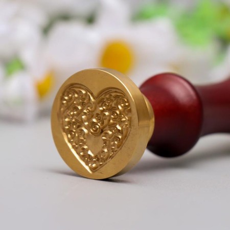 Printing for wax with a wooden handle "Heart with curls" 9x2.5x2.5 cm-3