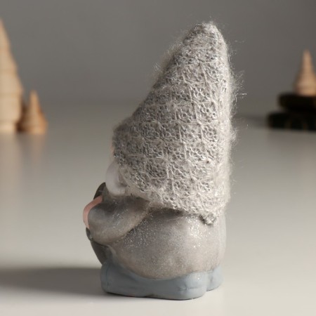 Souvenir Ceramics "Gnomic with stoopers, in gray" 9.5x8.3x15 cm-3