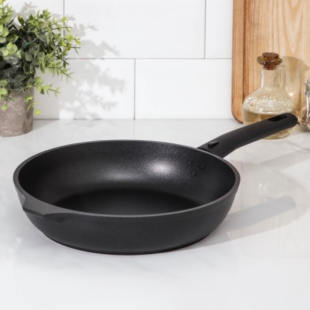 The pan “Tradition”, D = 26 cm, removable handle, anti -stick coating, black color-9