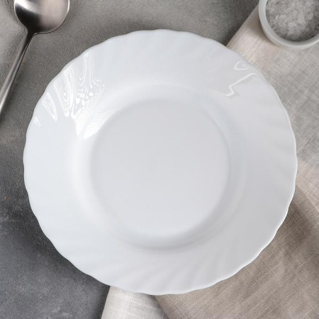 Deep plate Trianon, D = 22 cm-1